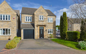 Staunton Close